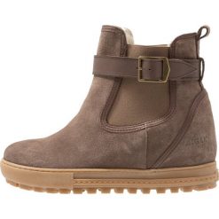 Aigle CHELSWARM Ankle boot taupe. Brązowe buty zimowe damskie Aigle, z materiału. Za 649,00 zł.