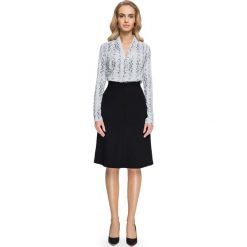 Czarna Spódnica o Fasonie A z Geometrycznymi Przeszyciami. Czarne spódniczki damskie Molly.pl, do pracy, s, bez wzorów, eleganckie, koszulowe. Za 89,90 zł.