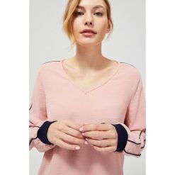 Bluzka koszulowa z lampasami. Różowe bluzki damskie Moodo, m, z poliesteru. Za 79,99 zł.