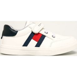Tommy Hilfiger - Buty dziecięce. Białe trampki chłopięce TOMMY HILFIGER, bez wzorów, z gumy, sportowe, z okrągłym noskiem, bez zapięcia. Za 259,90 zł.
