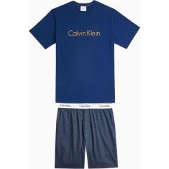 Calvin Klein męska piżama NM1746E S/S SHORT SET XL niebieski. Niebieskie piżamy męskie Calvin Klein, s, bez wzorów, bez rękawów. W wyprzedaży za 209,00 zł.