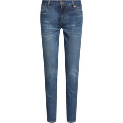 Jeansy Slim Fit Guess M92AN2 D3HU1. Niebieskie jeansy męskie Guess, m, z aplikacjami, z elastanu. W wyprzedaży za 289,00 zł.