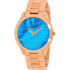 Zegarek kwarcowy "Slim Runway" w kolorze niebiesko-różowozłotym. Żółte, analogowe zegarki damskie marki Michael Kors, ze stali. W wyprzedaży za 454,95 zł.