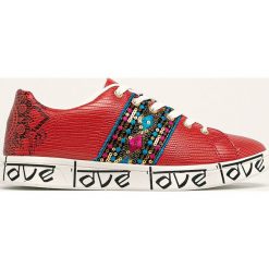 Desigual - Buty. Czerwone buty sportowe damskie Desigual, bez wzorów, z gumy, sportowe. W wyprzedaży za 199,90 zł.