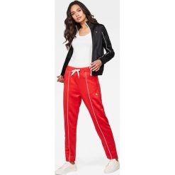 G-Star Raw - Spodnie. Szare spodnie damskie G-Star RAW, s, bez wzorów, z bawełny, retro. W wyprzedaży za 219,90 zł.