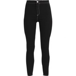 Topshop CONTRAST JONI Jeans Skinny Fit black. Czarne jeansy damskie marki Topshop, z elastanu. W wyprzedaży za 156,75 zł.