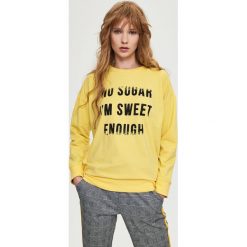 Bluzy rozpinane damskie: Bluza z napisem - Żółty