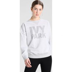 Bluzy damskie: Ivy Park DOTS LOGO CREW Bluza light grey marl