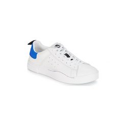 Buty Diesel S-CLEVER LOW. Białe trampki męskie Diesel, bez wzorów, bez zapięcia. Za 423,20 zł.