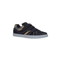 Buty Casu Czarne półbuty na rzepy E2935B-1. Czarne trampki męskie Casu, bez wzorów, na rzepy. Za 49,99 zł.