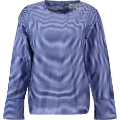 Bluzki asymetryczne: Mads Nørgaard SHIRTILLA Bluzka blue white