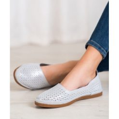 Slipony z brokatem vinceza. Trampki i tenisówki damskie Vinceza, bez wzorów, ze skóry, bez zapięcia. Za 119,90 zł.