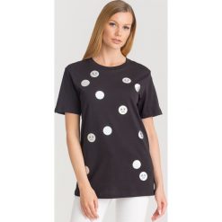 T-SHIRT Armani Exchange. Czarne t-shirty damskie Armani Exchange, s, z nadrukiem, z bawełny, z okrągłym kołnierzem. Za 140,00 zł.
