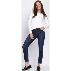 Biały Sweter What Chance. Białe swetry klasyczne damskie Born2be, l. Za 59,99 zł.