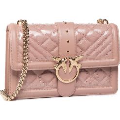 Torebka PINKO - Love Classic Rain Cl. PE 20 PLTT 1P21N3 Y66D Light Pink Q19. Różowe torebki klasyczne damskie Pinko, bez wzorów, ze skóry, wizytowe, na ramię, bez dodatków. Za 1379,00 zł.