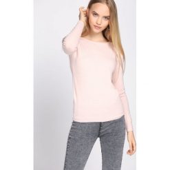 Jasnoróżowy Sweter Out Action. Szare swetry klasyczne damskie Born2be, l, z dekoltem w łódkę. Za 49,99 zł.