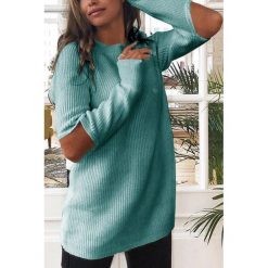 Sweter damski DERLA TURQUA. Niebieskie bluzy damskie Sweter damski DERLA TURQUA, uniwersalny, bez wzorów, bez rękawów, bez kaptura. W wyprzedaży za 69,00 zł.