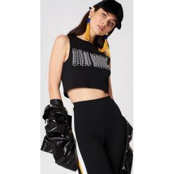 Cheap Monday Top Shield Repeat Logo - Black. Czarne topy damskie marki Cheap Monday, z nadrukiem, bez kołnierzyka. W wyprzedaży za 32,38 zł.