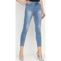 Boyfriendy damskie: Niebieskie Jeansy Addition
