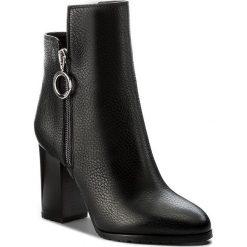 Buty zimowe damskie: Botki BOSS – Adelia 50376678 10202331 01 Black 001
