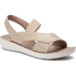 Sandały BASSANO - WS19642-6 Beige. Brązowe klapki damskie Bassano, bez wzorów, ze skóry ekologicznej, bez obcasa. Za 49,99 zł.