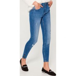 Jeansy skinny high waist - Niebieski. Niebieskie spodnie z wysokim stanem Mohito, z jeansu. Za 119,99 zł.