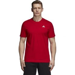 MĘSKA KOSZULKA ADIDAS ESSENTIALS (M). Koszulki męskie Adidas, m, bez wzorów, z bawełny, bez kołnierzyka, bez rękawów, do biegania, climacool (adidas). W wyprzedaży za 69,99 zł.