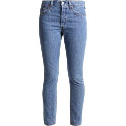 Levi's® 501 SKINNY Jeans Skinny Fit rolling dice. Niebieskie jeansy damskie marki Levi's®, z bawełny. W wyprzedaży za 339,15 zł.