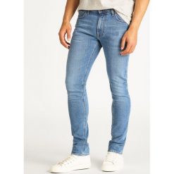 Jeansy Slim Fit Lee Luke L719KNER. Niebieskie jeansy męskie Lee, m, bez wzorów. W wyprzedaży za 229,00 zł.