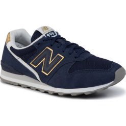 Sneakersy NEW BALANCE - WL996CF Granatowy. Niebieskie sneakersy damskie New Balance, z zamszu. W wyprzedaży za 219,00 zł.