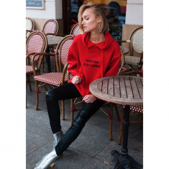 Czerwona Bluza Easy Love. Czerwone bluzy damskie other, l, z kapturem. Za 49,99 zł.