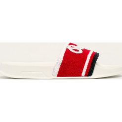 Pepe Jeans - Klapki Slider Boston. Czerwone klapki damskie Pepe Jeans, bez wzorów, z jeansu, bez obcasa, na obcasie. Za 129,90 zł.