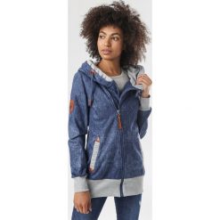 Niebieska Bluza Aetheseis. Niebieskie bluzy damskie Born2be, s, bez wzorów, bez rękawów, bez kaptura. Za 99,99 zł.