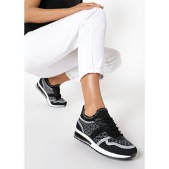 Czarne Buty Sportowe Aroacea. Czarne buty sportowe damskie Born2be, bez wzorów, sportowe. Za 99,99 zł.