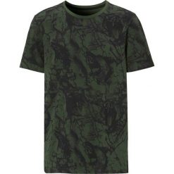 Cellbes T-shirt khaki male zielony 8XL. Zielone t-shirty męskie Cellbes, xl, z nadrukiem, prążkowane, klasyczne, z klasycznym kołnierzykiem, krótkie. W wyprzedaży za 65,00 zł.