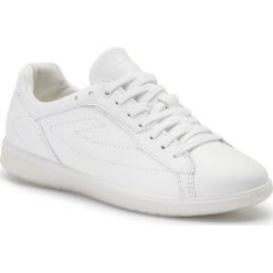 Sneakersy TBS - Oxygen C7007 Blanc. Białe półbuty damskie TBS, ze skóry ekologicznej. W wyprzedaży za 269,00 zł.