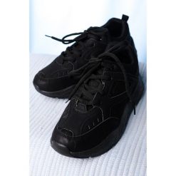 Czarne buty sportowe sznurowane casu ds11905. Czarne buty sportowe damskie Casu, bez wzorów, sportowe. Za 49,99 zł.