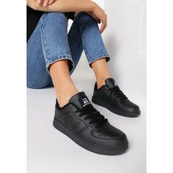 Czarne Buty Sportowe Trini. Czarne buty sportowe damskie Born2be. Za 89,99 zł.