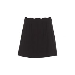 Spódnice krótkie Betty London HAMITE. Czarne spódniczki damskie Betty London, s, bez wzorów, krótkie, mini. Za 74,50 zł.