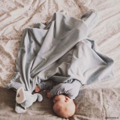 Kocyk z przytulanką - Słonik LOVE. Szare przytulanki i maskotki Pakamera, z tkaniny. Za 190,00 zł.