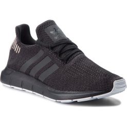 Buty adidas - Swift Run W B37723 Cblack/Carbon/Ftwwht. Czarne buty sportowe damskie marki Adidas, z kauczuku. W wyprzedaży za 269,00 zł.
