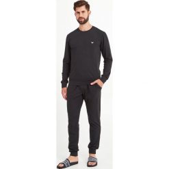PIŻAMA EMPORIO ARMANI. Piżamy męskie Emporio Armani, xxl, bez wzorów, bez rękawów. Za 429,00 zł.