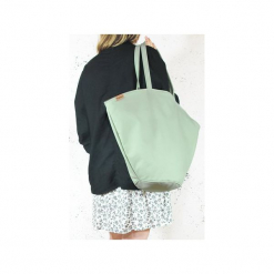 Shelly bag zielona - miętowa torba na ramię Vegan. Zielone torebki klasyczne damskie marki Hairoo, w paski, z nubiku, na ramię. Za 180,00 zł.