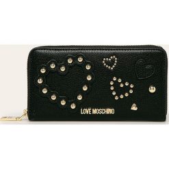 Love Moschino - Portfel. Czarne portfele damskie Love Moschino, bez wzorów, ze skóry ekologicznej. W wyprzedaży za 349,90 zł.