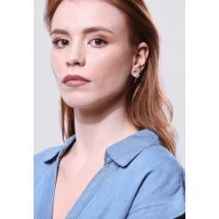 Złote Kolczyki Keen. Żółte kolczyki damskie Born2be, z cyrkonią, złote. Za 39,99 zł.
