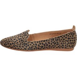 Skórzane lordsy damskie FILIPPO DP1274 LEOPARD. Baleriny damskie FILIPPO, na wysokim obcasie, na obcasie. W wyprzedaży za 129,00 zł.