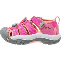 Keen NEWPORT H2 Sandały trekkingowe very berry/fusion coral. Czerwone sandały chłopięce marki Keen, z materiału. Za 239,00 zł.