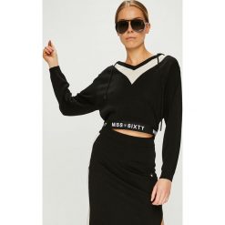 Miss Sixty - Sweter. Szare swetry klasyczne damskie marki Miss Sixty, l, z bawełny, z kapturem. W wyprzedaży za 339,90 zł.