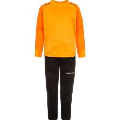 Uhlsport SET Koszulka bramkarska orange/black. Brązowe t-shirty chłopięce marki Uhlsport, z materiału. W wyprzedaży za 131,45 zł.