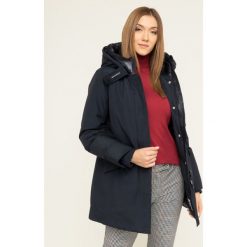 Parka Woolrich Arctic WWCPS2769 UT0001. Niebieskie kurtki damskie Woolrich, na zimę, l, bez wzorów, z bawełny, bez kaptura. W wyprzedaży za 1499,00 zł.